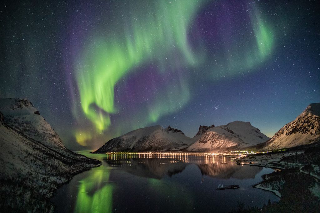 beautiful-landscape-and-aurora.jpg